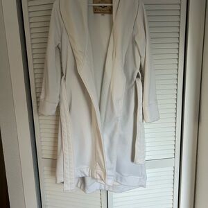 UGG Women’s Bathrope  M